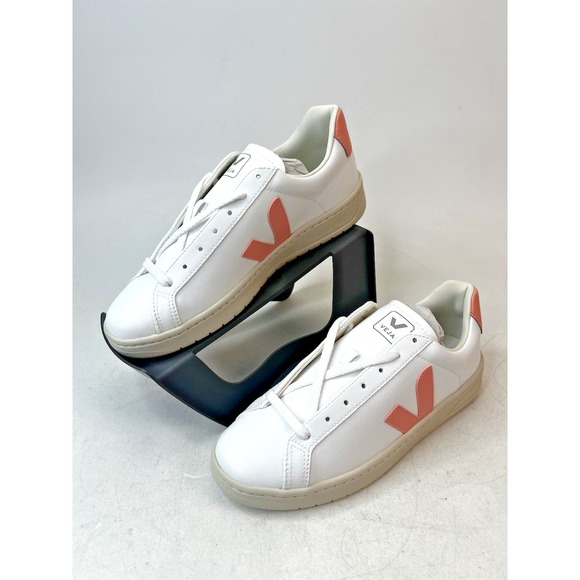 Veja Shoes - Veja Women's Urca Sneakers White/Bellini Size 9 US